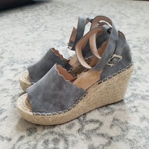 ▪︎Brand New Wedge Sandals!▪︎